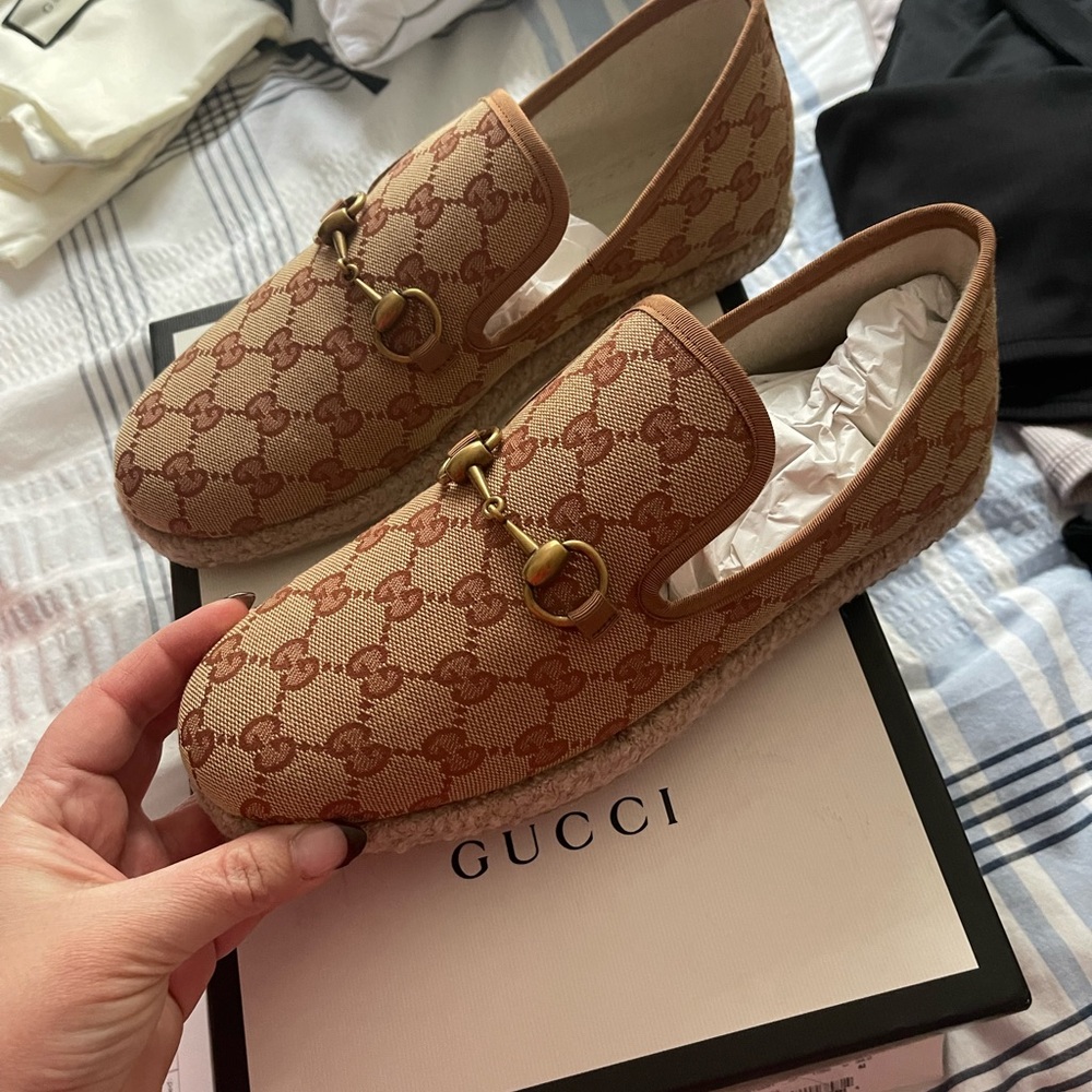 Gucci Fria loafer! Brand new! These were to small for me I never wore them!